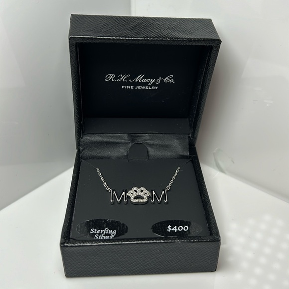 Diamond “Paw” Mom 18” Pendant Necklace in Sterling Silver - Picture 4 of 6